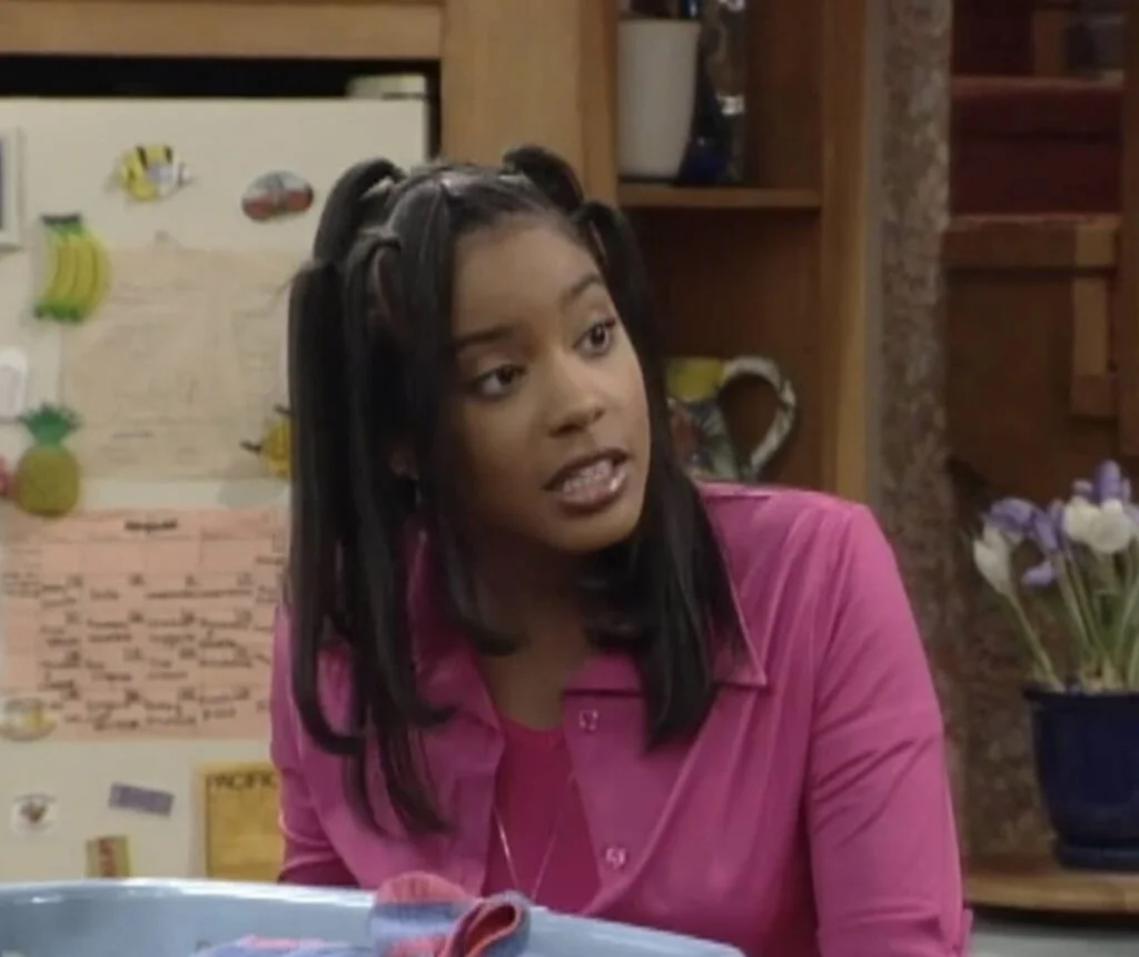 90s mini pigtails with straight shoulder-length black hair