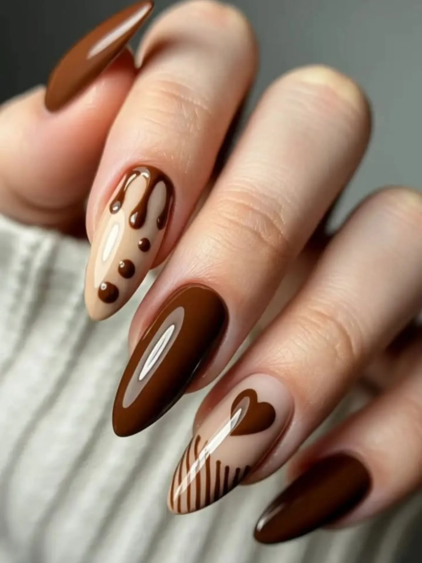 swirled brown art chocolate brown manicure